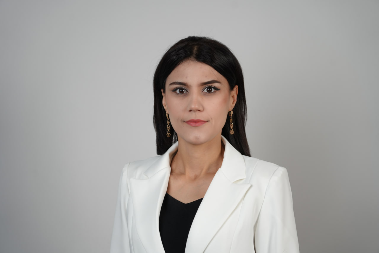 Amangeldiyeva Adolat Ravshanbek Qizi